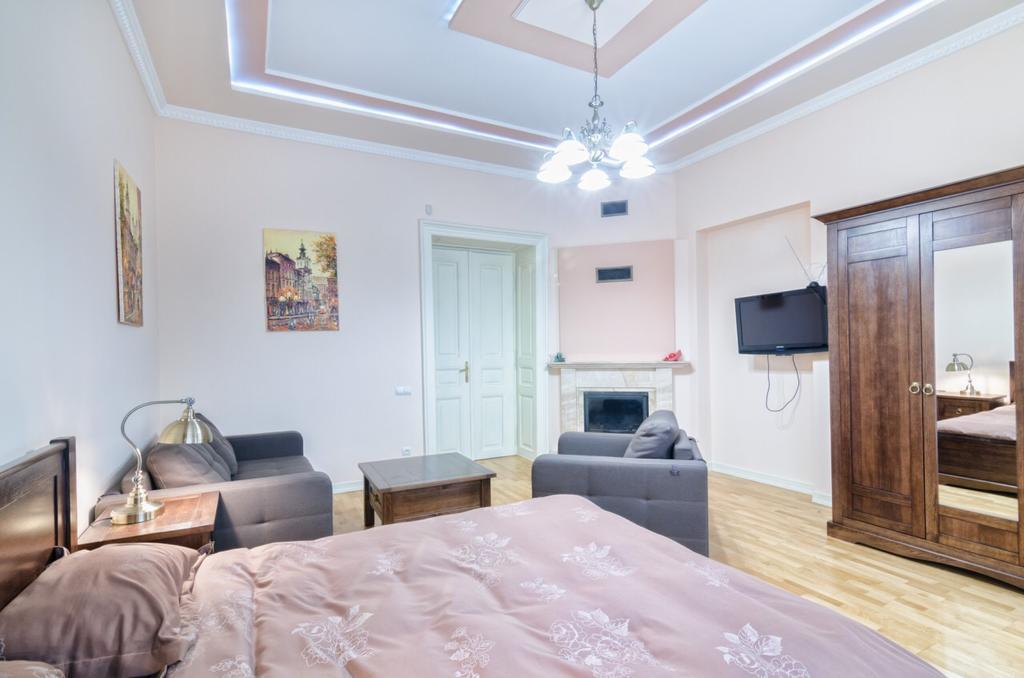 Apartment Grebinky 9 Lviv Kültér fotó